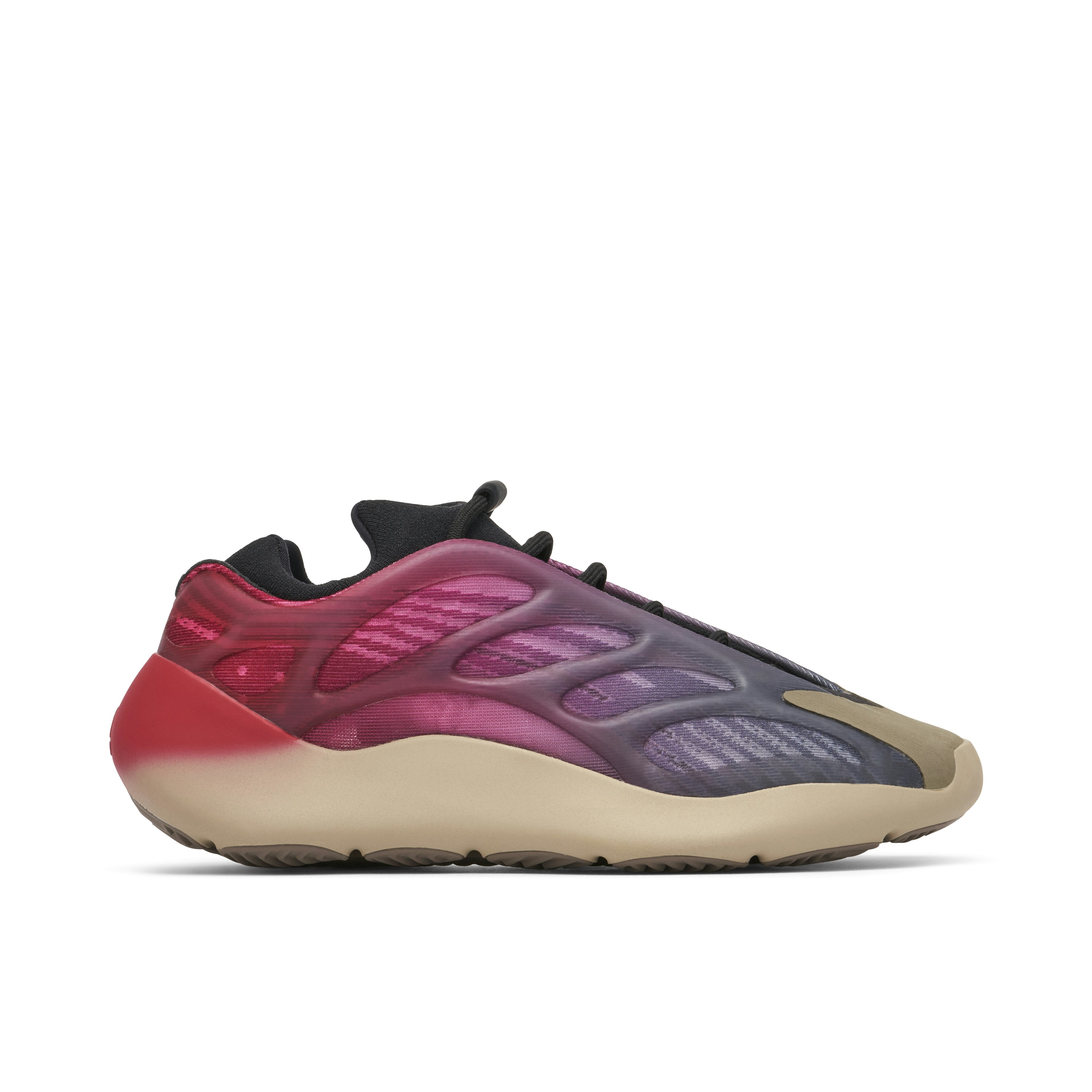 YEEZY 700 V3 FADE CARBON