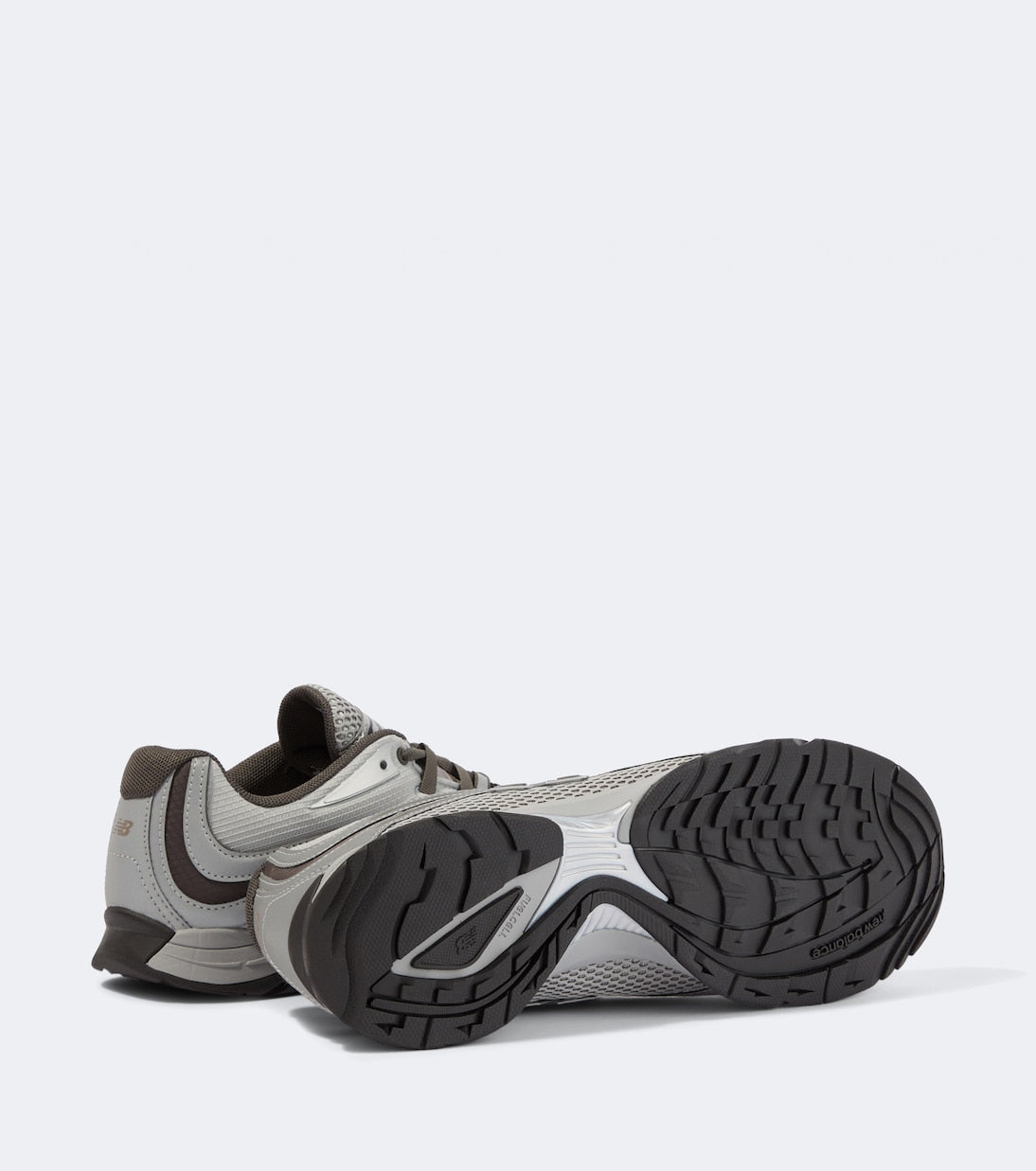 RC56 sneakers