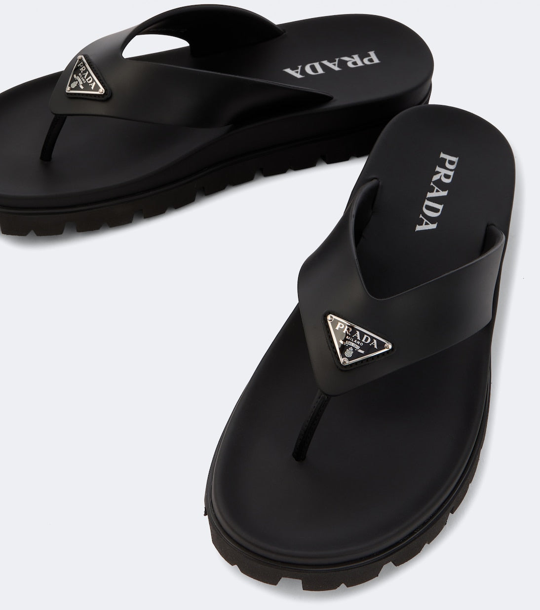 Thong sandals