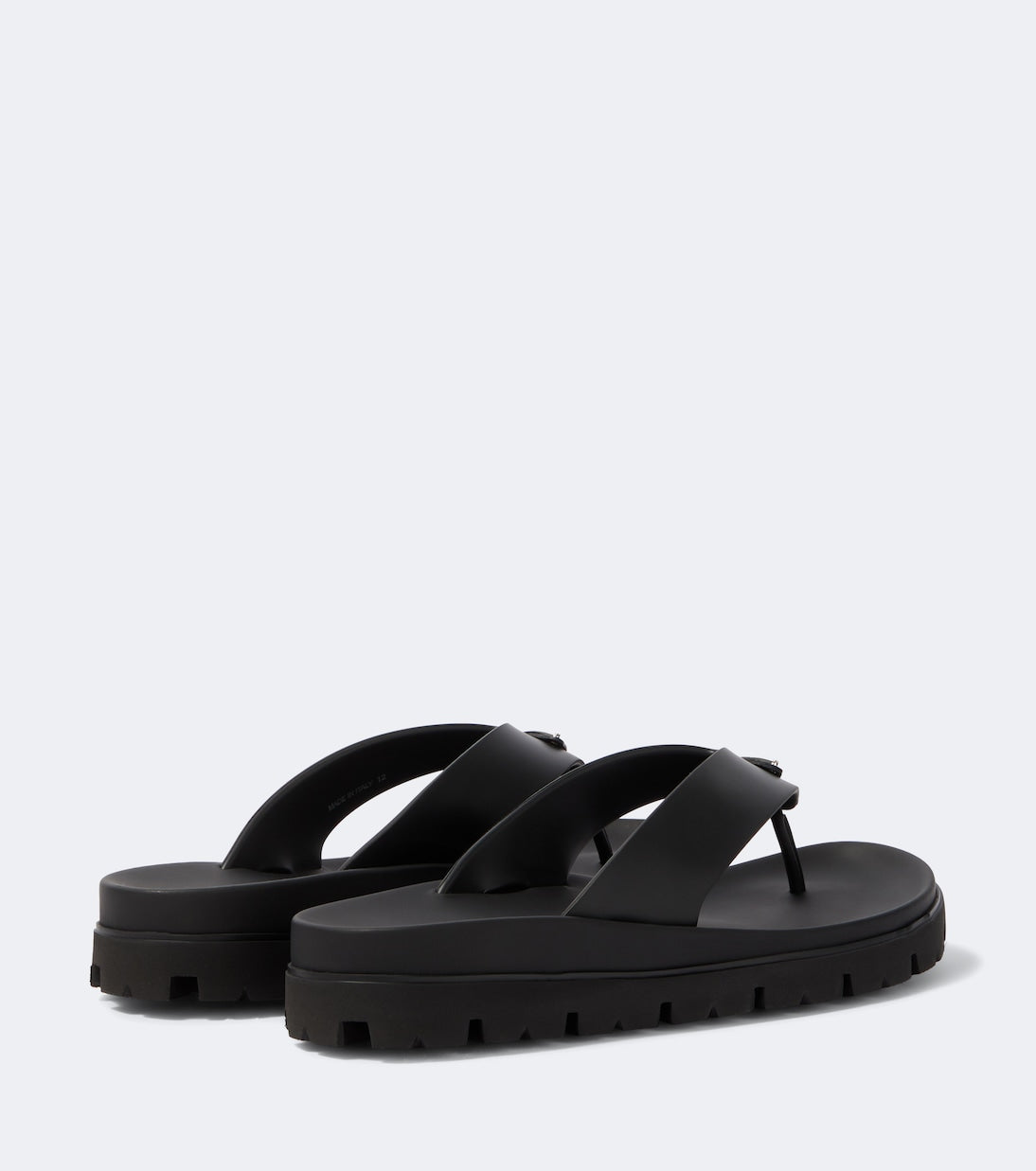 Thong sandals