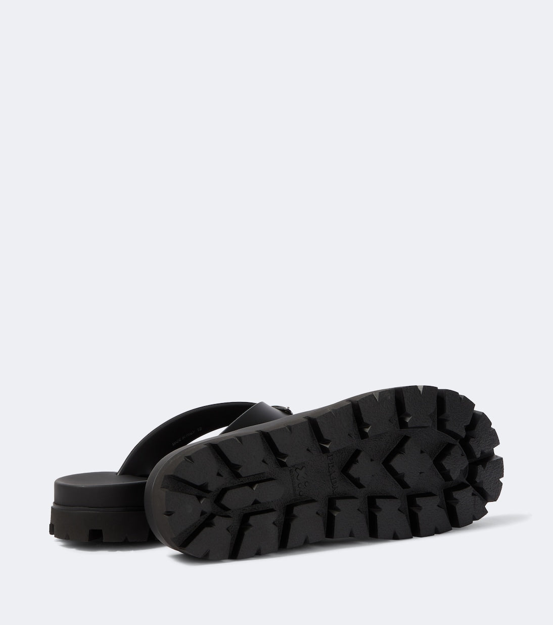 Thong sandals
